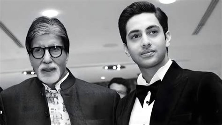 Amitabh Bachchan reviews grandson Agastya Nanda's The Archies trailer