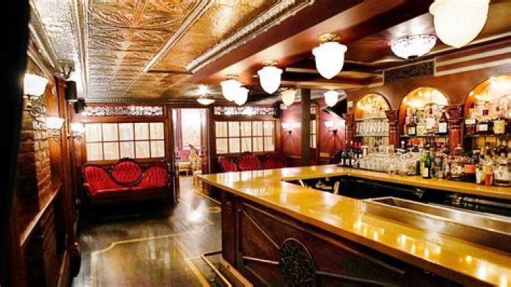 Dear Irving Gramercy Bar Review Condé Nast Traveler