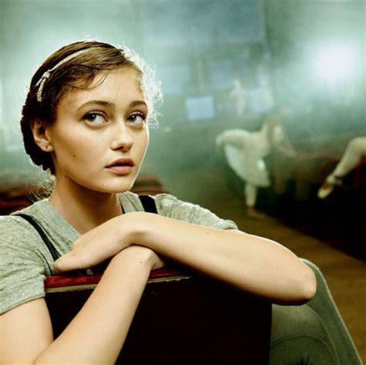 Ella Purnell Photoshoot For Teen Vogue September 2016 Issue &bull; CelebMafia