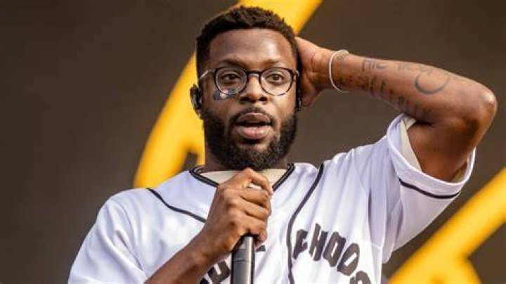 Isaiah Rashad's Addictions Almost Got Him Dropped by TDE DJBooth