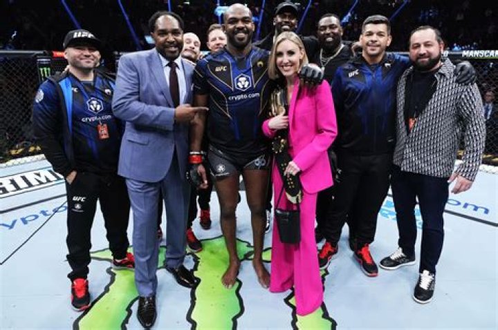 Jon Jones Wife Jessie Moses All We Know About the Couple