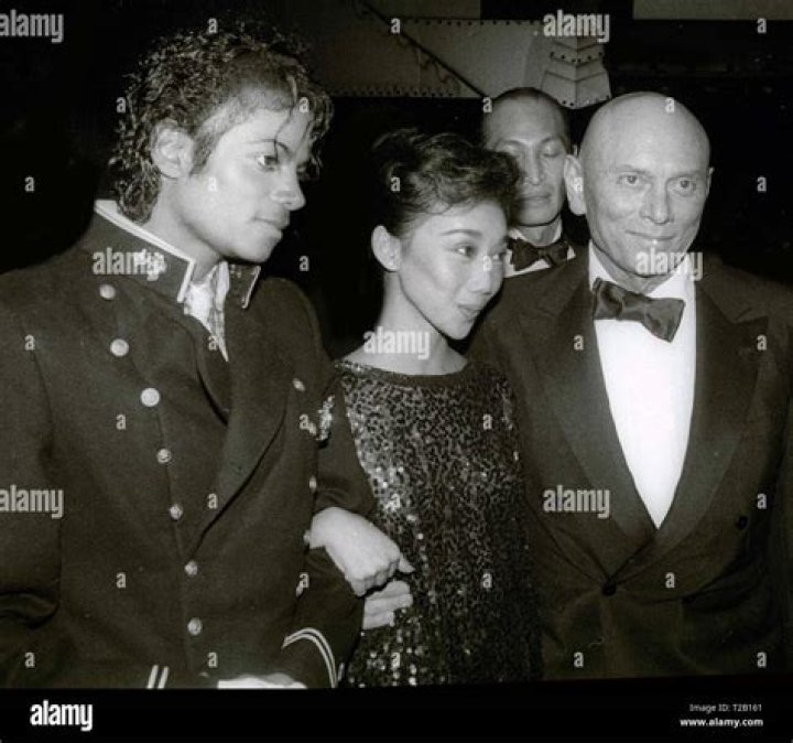 Michael Jackson, Kathy Lee and Yul Brynner 1983 FILE PHOTO Photo to By