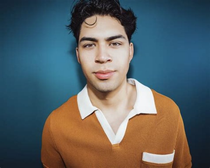 Niko Walters talks about sibling "rivalry" with his Six60's brother Matiu