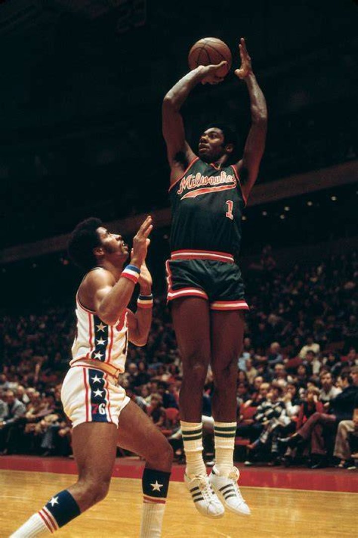 Oscar Robertson's legacy much greater than tripledoubles