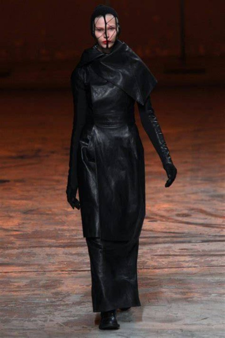 Rick Owens Fall 2012 — Runway Photo Gallery — Vogue Vogue