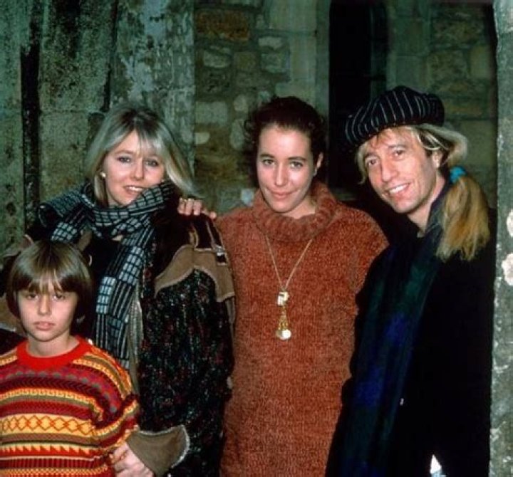 Robin Gibb family, including his daughter Melissa. Robin, Bee gees