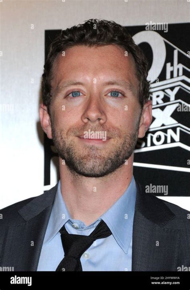 TJ Thyne photo 8 of 13 pics, wallpaper photo 286086 ThePlace2